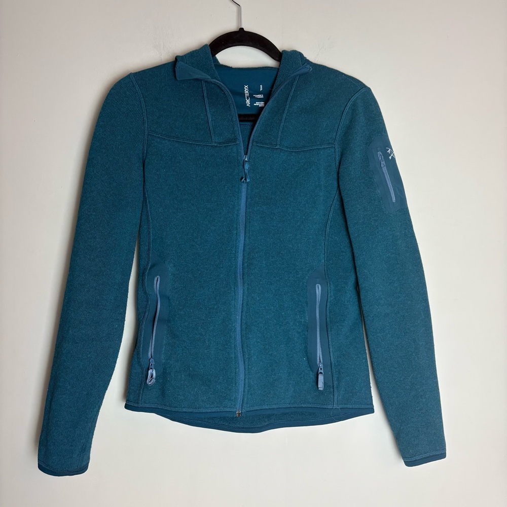 listing-status-banner